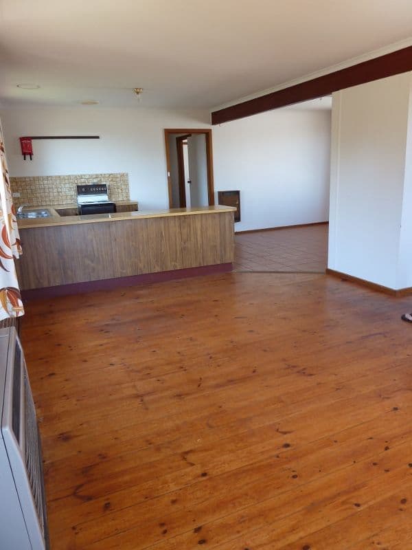 255 Monbulk Road, SILVAN VIC 3795, Silvan - Thumbnail 6