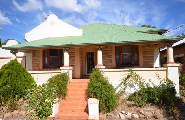 44 Victoria Road, CLARE SA 5453, Clare - Image 1
