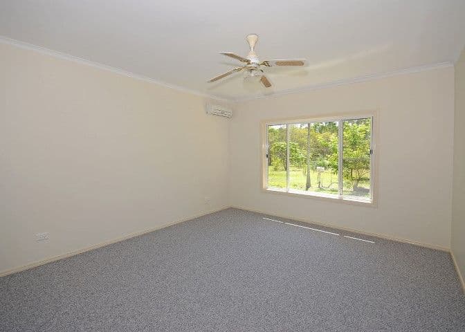 43 Senor Avenue, URANGAN QLD 4655, Urangan - Thumbnail 5