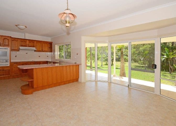 43 Senor Avenue, URANGAN QLD 4655, Urangan - Thumbnail 2