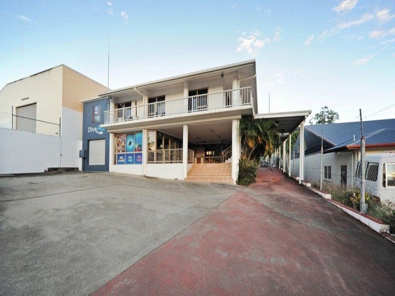 5 Commerce Close, CANNONVALE QLD 4802, Cannonvale - Thumbnail 2