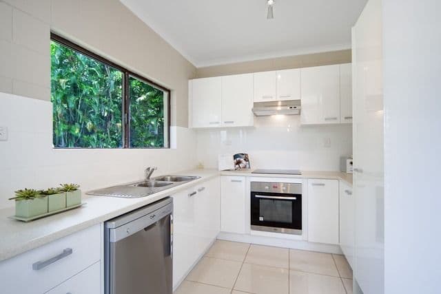 29 Scenic Street, BAYVIEW HEIGHTS QLD 4868, Bayview Heights - Thumbnail 4
