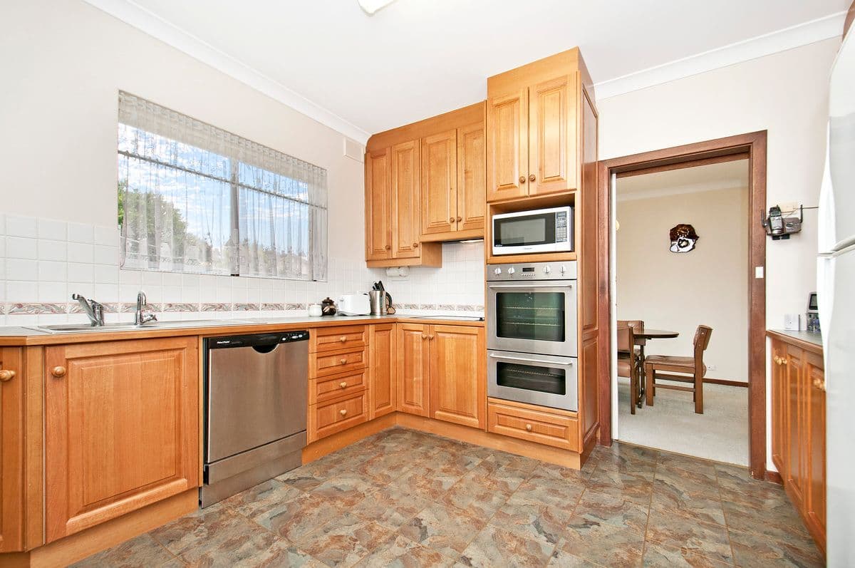32 Sapphire Crescent, HIGHBURY SA 5089, Highbury - Thumbnail 4