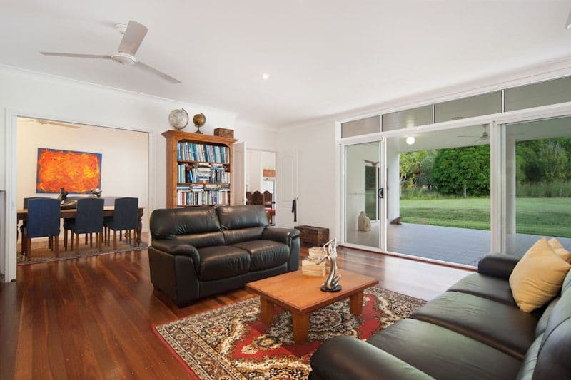 6-8 Hicks Close, KEWARRA BEACH QLD 4879, Kewarra Beach - Thumbnail 2