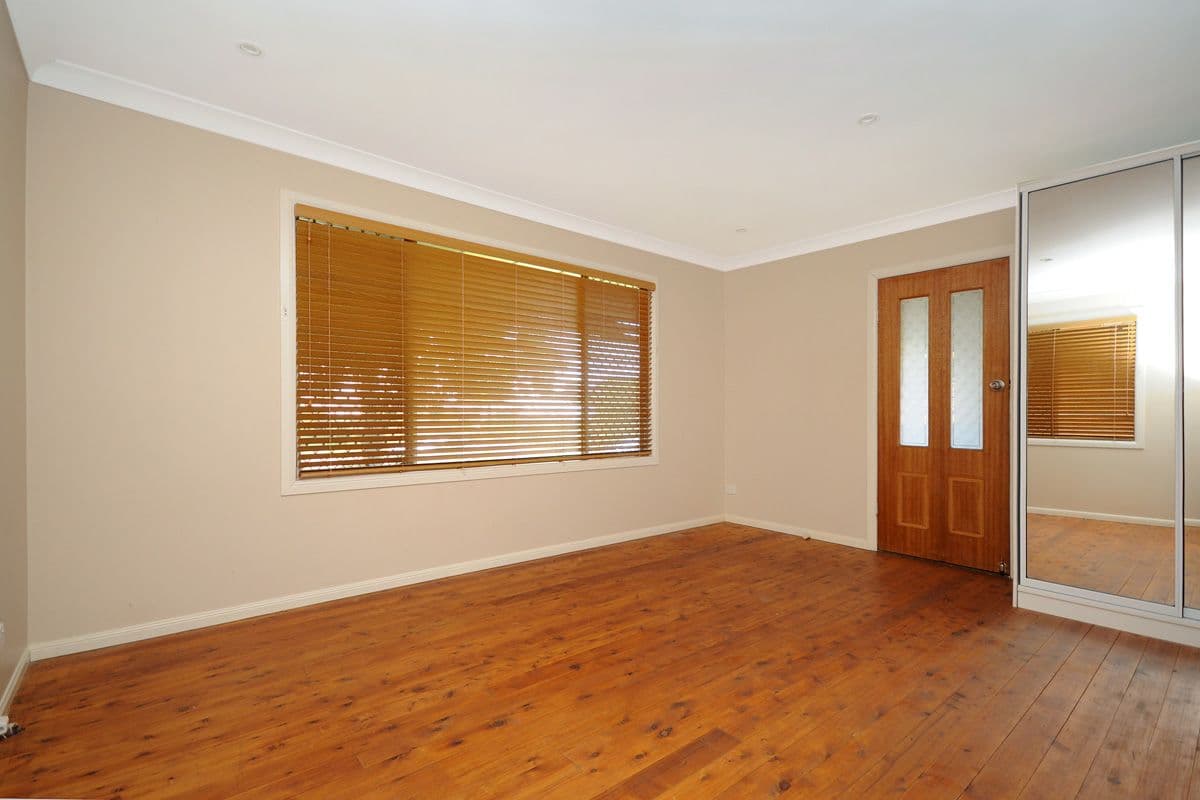 10 Wentworth Street, CENTENARY HEIGHTS QLD 4350, Centenary Heights - Thumbnail 5