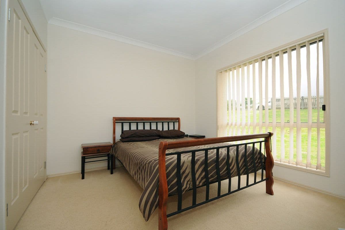 6 Oakdale Place, HIGHFIELDS QLD 4352, Highfields - Thumbnail 7
