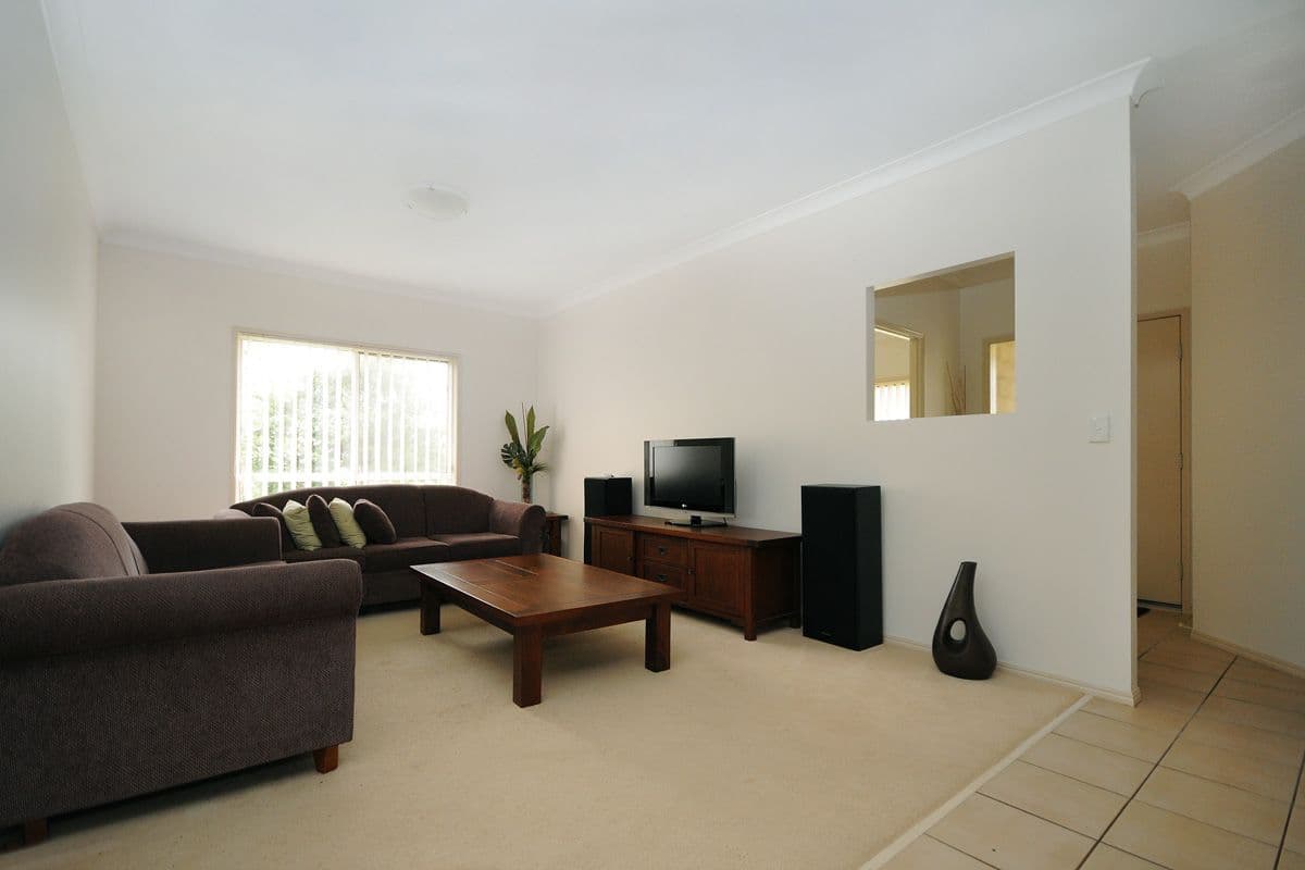 6 Oakdale Place, HIGHFIELDS QLD 4352, Highfields - Thumbnail 2