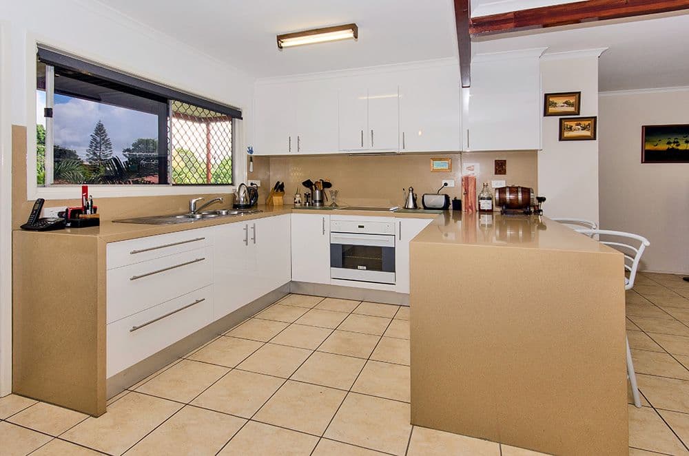 26 Hocking  Street, ARUNDEL QLD 4214, Arundel - Image 1
