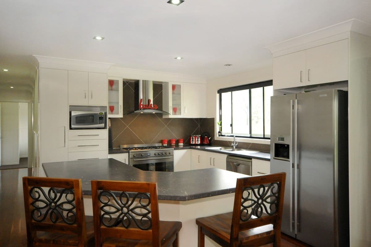 94 Geddes Road, TOP CAMP QLD 4350, Top Camp - Thumbnail 4