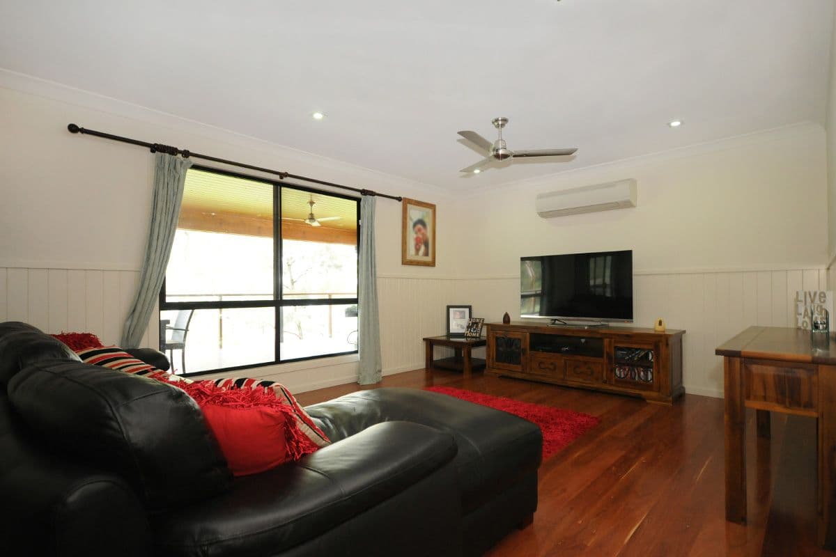 94 Geddes Road, TOP CAMP QLD 4350, Top Camp - Thumbnail 2