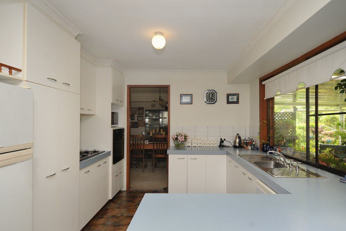 15 Coopers Road, GLENVALE QLD 4350, Glenvale - Thumbnail 6