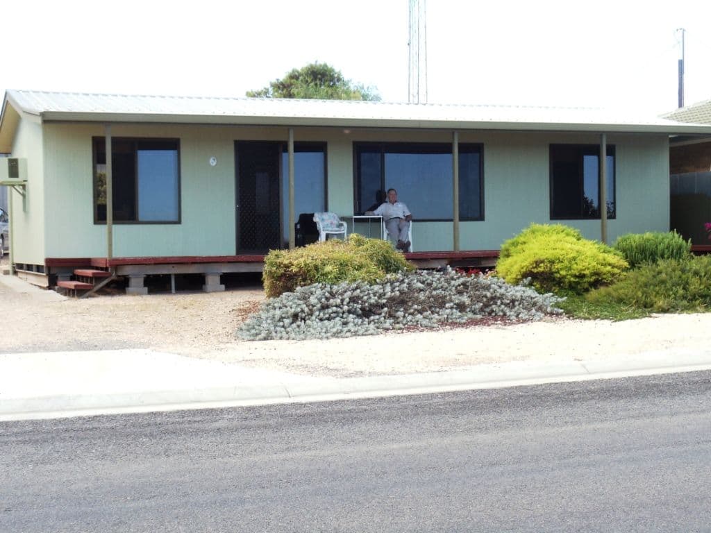 9 Edwardes Terrace, PORT VICTORIA SA 5573, Port Victoria - Thumbnail 2