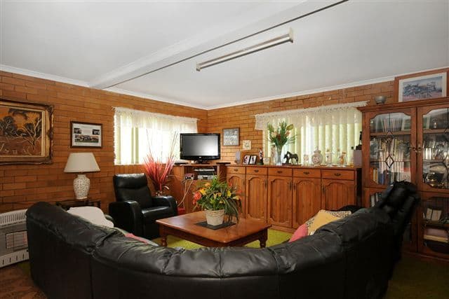 66 Hursley Road, NEWTOWN QLD 4350, Newtown - Thumbnail 3