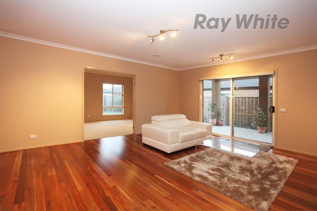 15 Ivory Avenue, POINT COOK VIC 3030, Point Cook - Thumbnail 6