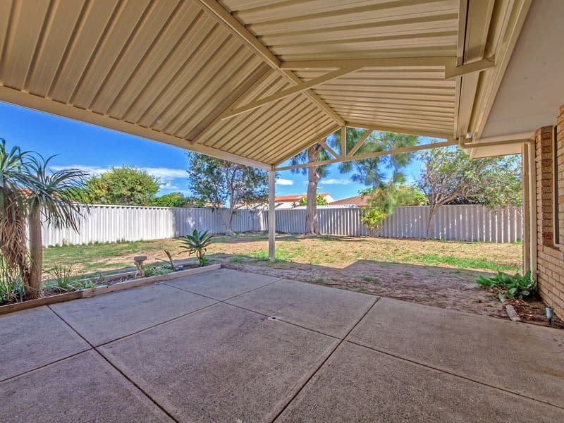 7 Galleon Court, SAFETY BAY WA 6169, Safety Bay - Thumbnail 2