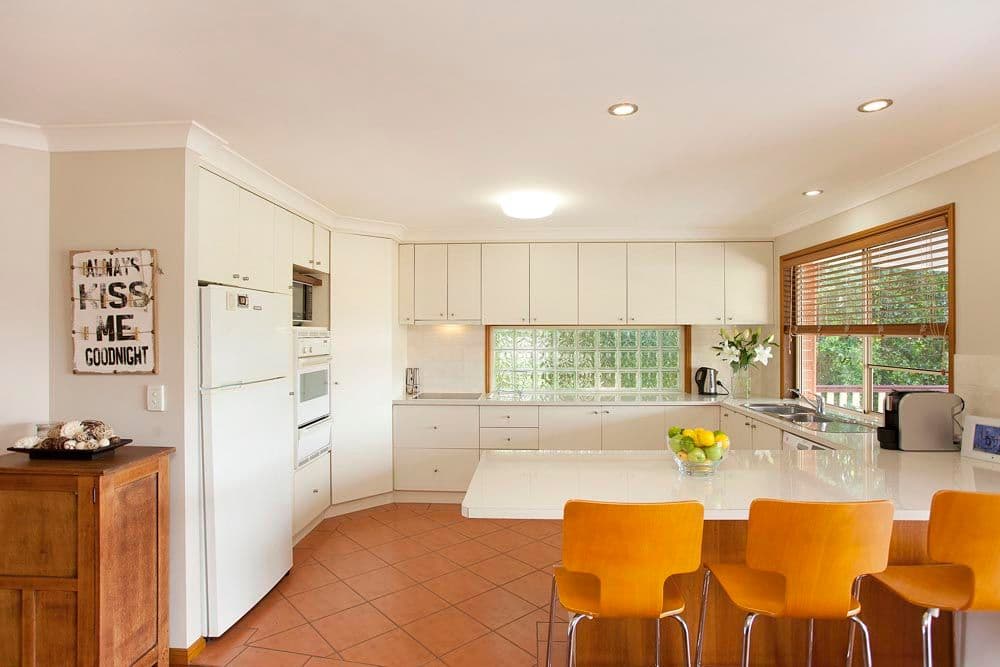 27 Meckiff Street, UPPER MOUNT GRAVATT QLD 4122, Upper Mount Gravatt - Thumbnail 2
