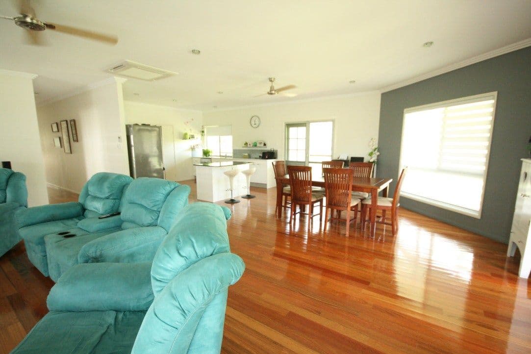 29 Muggleton Street, SARINA QLD 4737, Sarina - Thumbnail 4