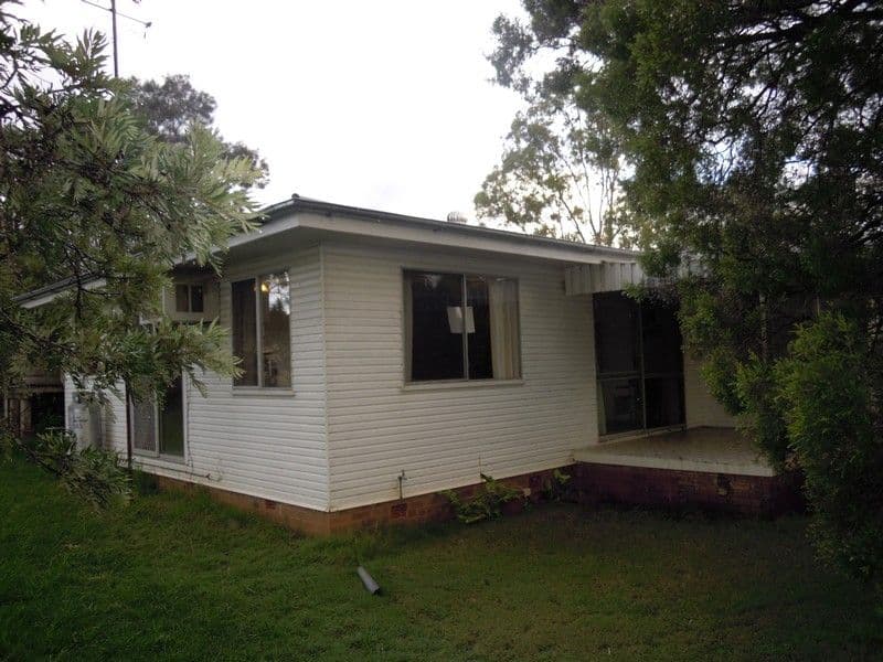 733 Pittsworth-Felton Road, PITTSWORTH QLD 4356, Pittsworth - Thumbnail 2
