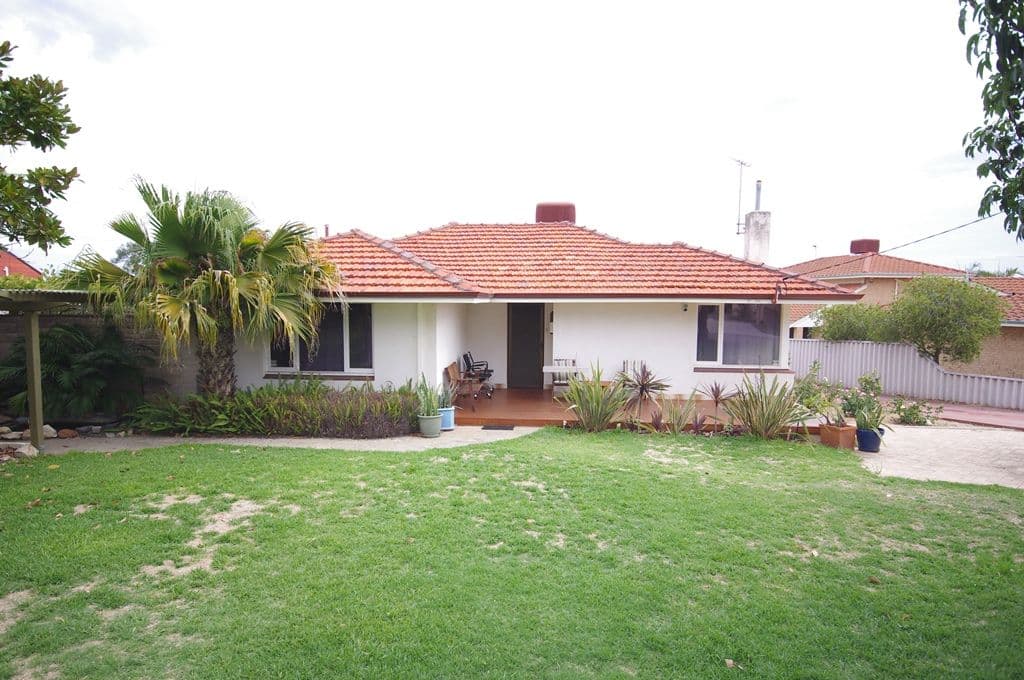 5 Wooramel Way, NOLLAMARA WA 6061, Nollamara - Thumbnail 2