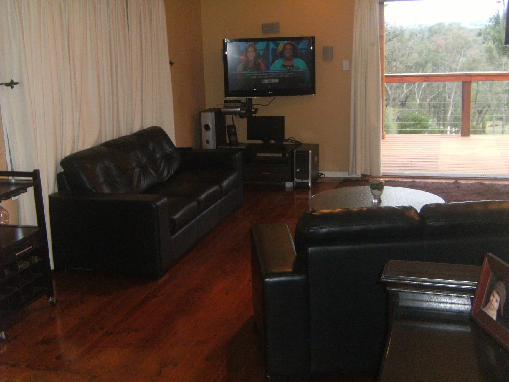 28 Russell Street, MOUNT EVELYN VIC 3796, Mount Evelyn - Thumbnail 2