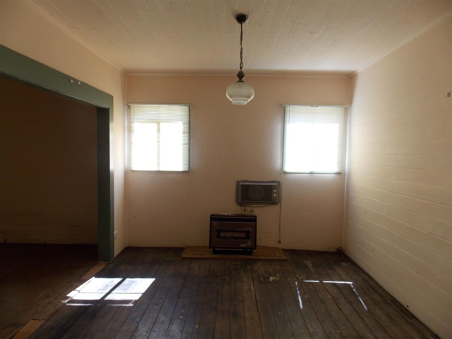 83 Hill Street, PARKES NSW 2870, Parkes - Thumbnail 6