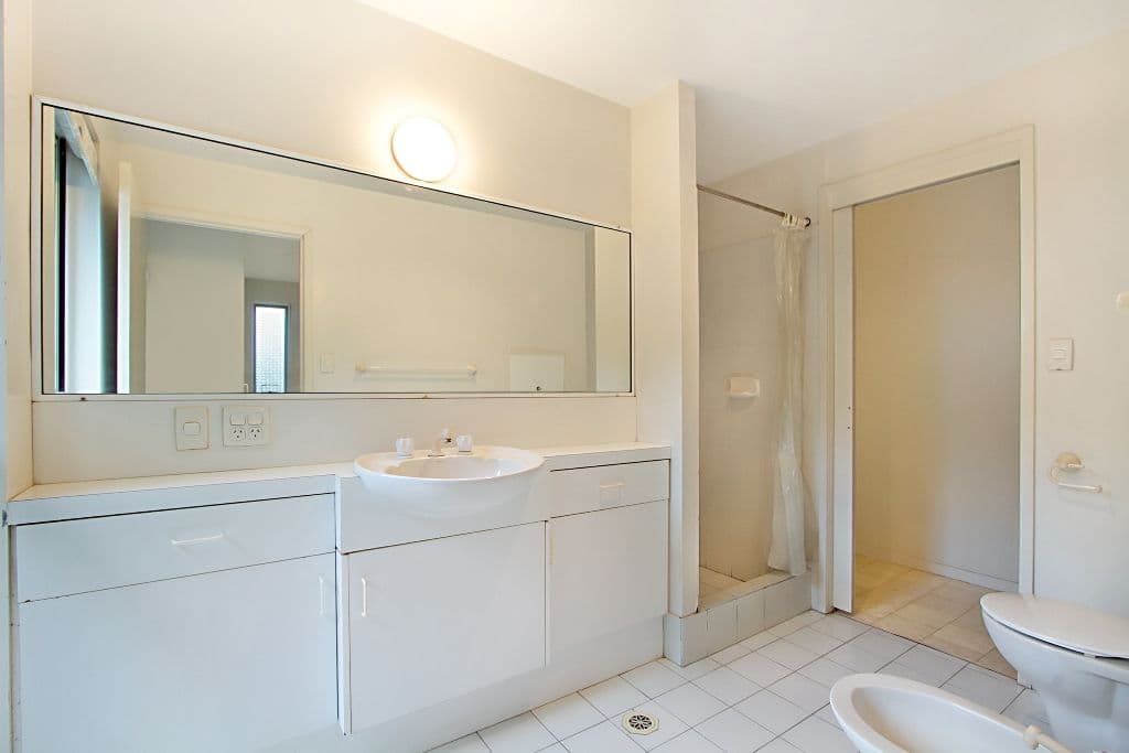 9 Halimah Street, CHAPEL HILL QLD 4069, Chapel Hill - Thumbnail 6
