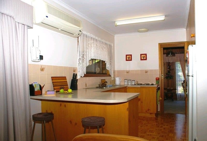 20233 Renmark Avenue, RENMARK SA 5341, Renmark - Thumbnail 7