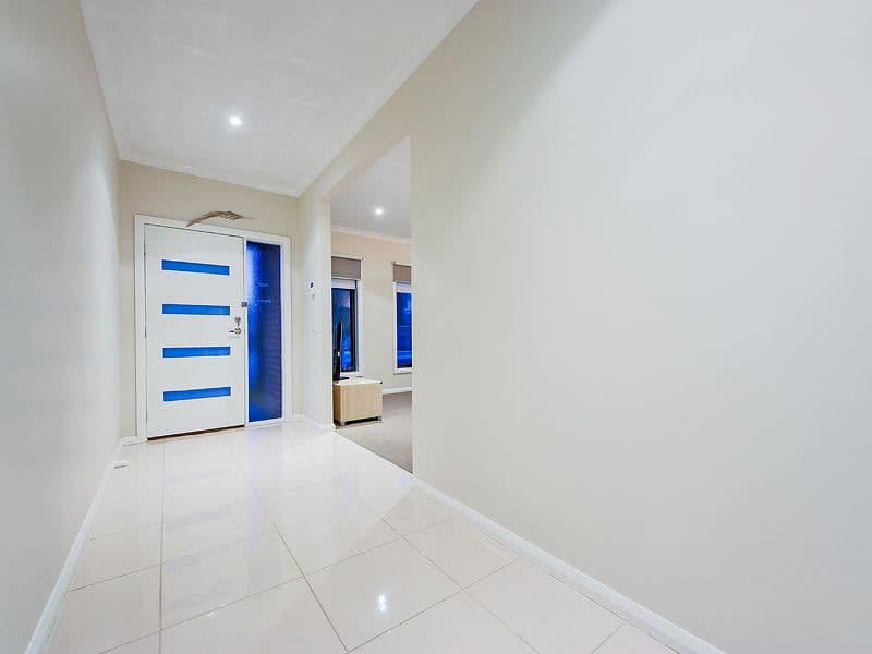 15 Connor Drive, BURNSIDE HEIGHTS VIC 3023, Burnside Heights - Thumbnail 7
