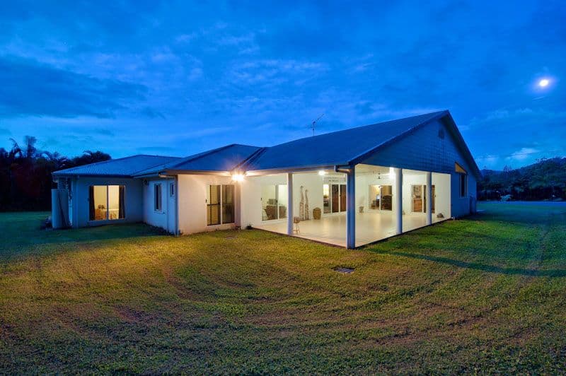 6-8 Hicks Close, KEWARRA BEACH QLD 4879, Kewarra Beach - Image 1