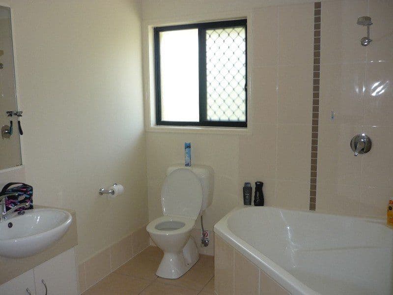 1 Macdonald Avenue, UPPER COOMERA QLD 4209, Upper Coomera - Thumbnail 3