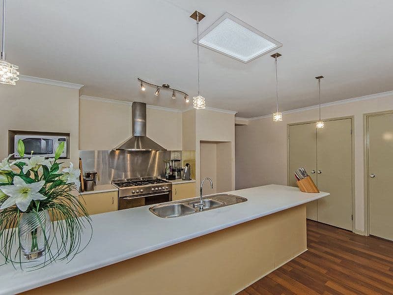 13 Heather Drive, Upper Coomera QLD 4209, Upper Coomera - Thumbnail 4