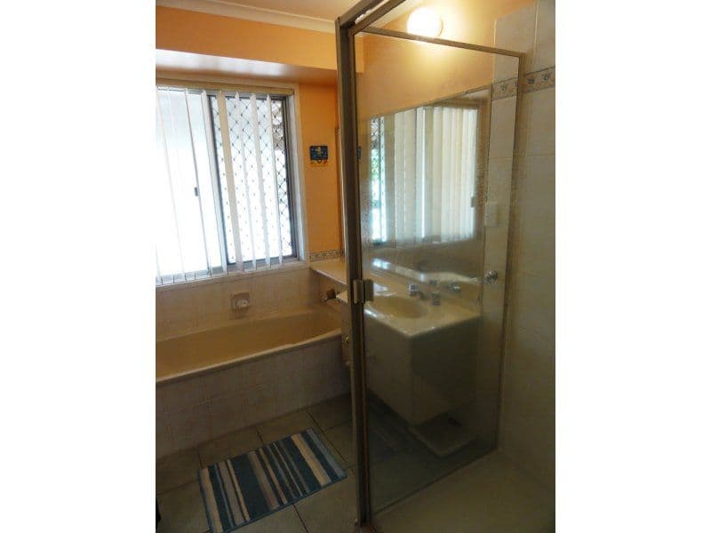 3 Gatton Court, HELENSVALE QLD 4212, Helensvale - Thumbnail 6