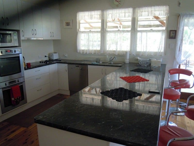 1557 Clifton-Pittsworth Road, PITTSWORTH QLD 4356, Pittsworth - Thumbnail 5