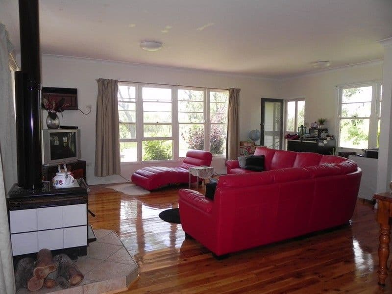 1557 Clifton-Pittsworth Road, PITTSWORTH QLD 4356, Pittsworth - Thumbnail 4