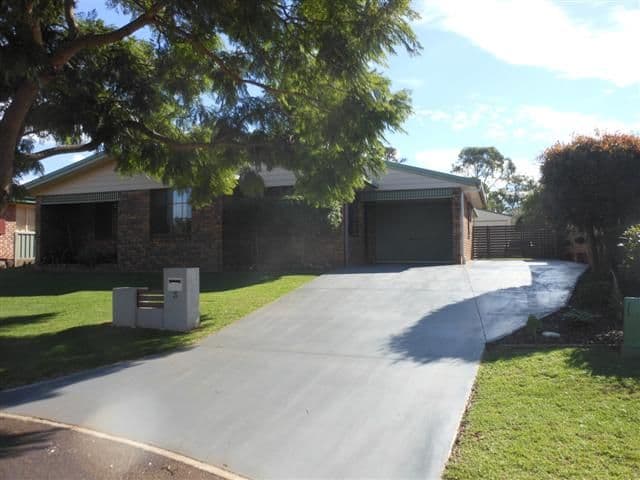 3 Cecilia Street, KEARNEYS SPRING QLD 4350, Kearneys Spring - Thumbnail 2