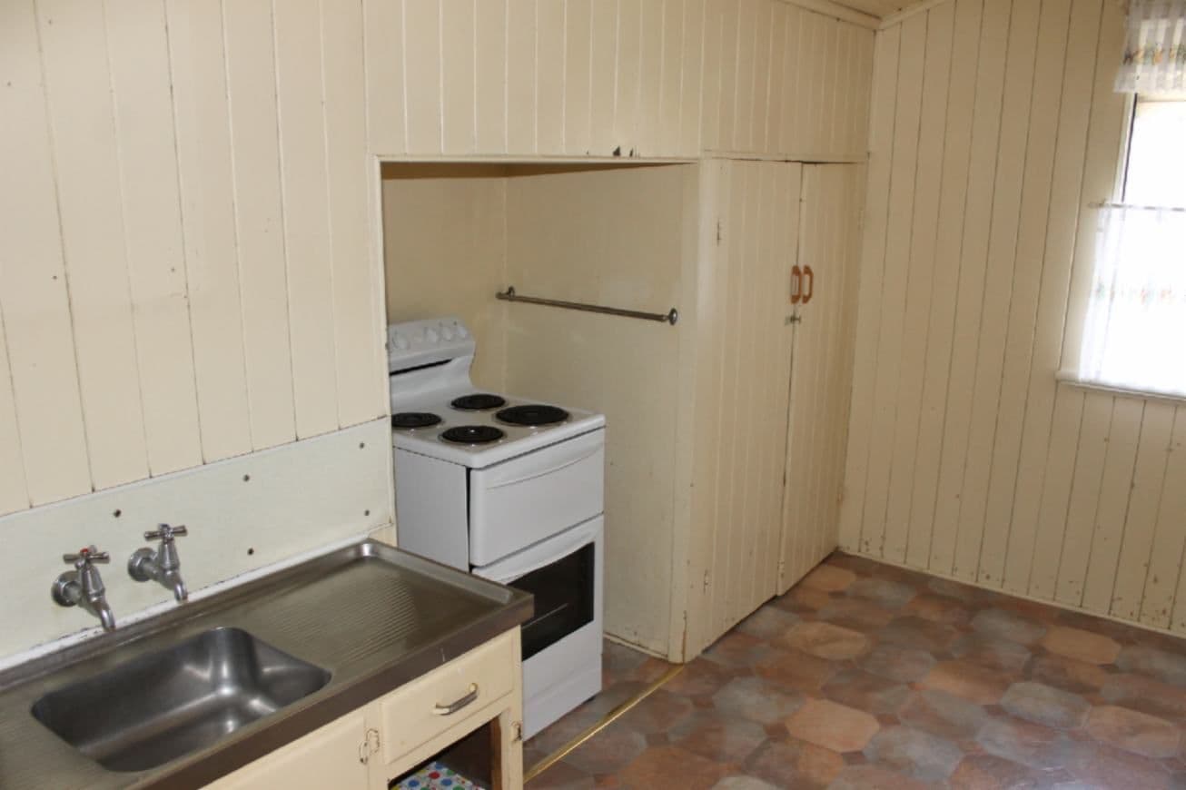 2 Loam Street, DALBY QLD 4405, Dalby - Thumbnail 3