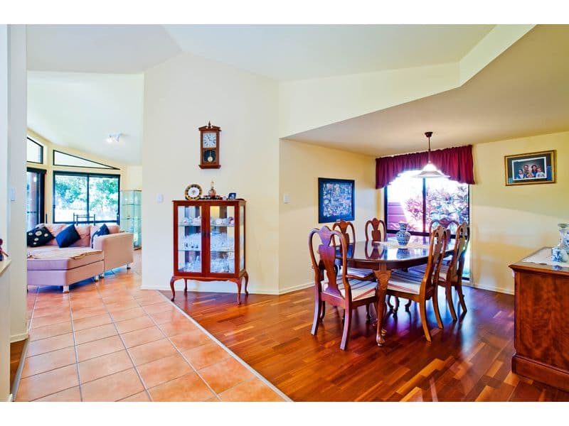 35 Berkley Place, CARINDALE QLD 4152, Carindale - Thumbnail 5