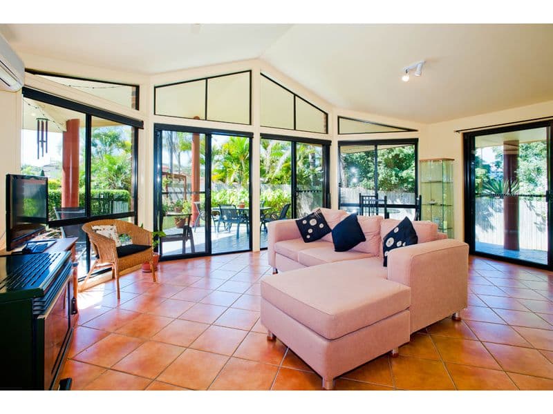 35 Berkley Place, CARINDALE QLD 4152, Carindale - Thumbnail 4