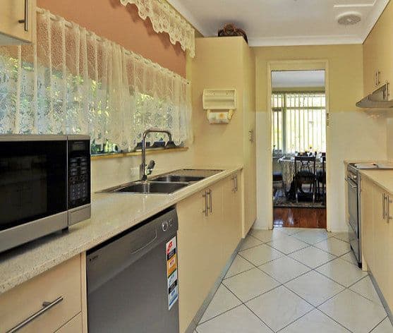 12 Twickenham Close, NORMANHURST NSW 2076, Normanhurst - Thumbnail 2