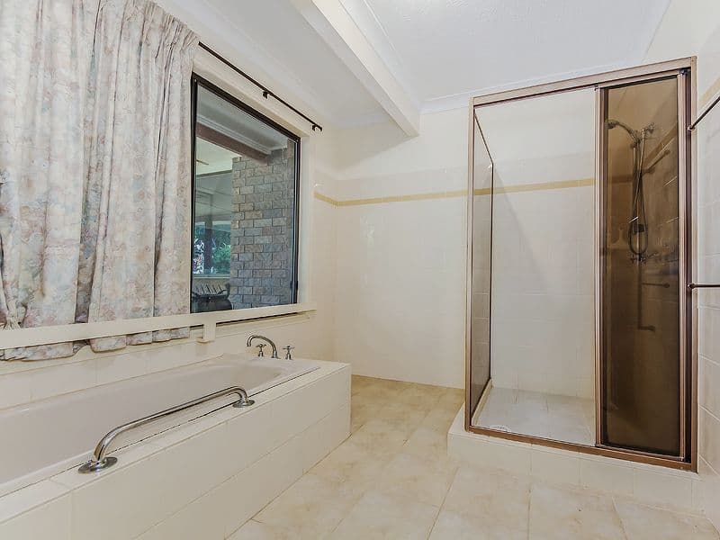 13 Gladrose Crescent, WONGAWALLAN QLD 4210, Wongawallan - Thumbnail 8