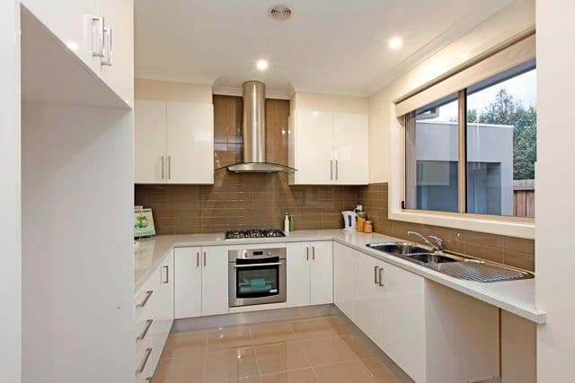 22 Evans Crescent, RESERVOIR VIC 3073, Reservoir - Thumbnail 4