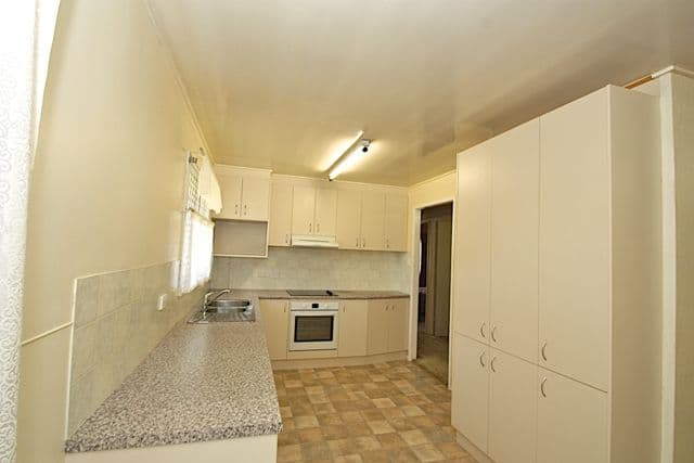 51 Wall Street, BUNDAMBA QLD 4304, Bundamba - Thumbnail 2