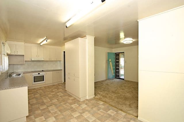 51 Wall Street, BUNDAMBA QLD 4304, Bundamba - Thumbnail 8
