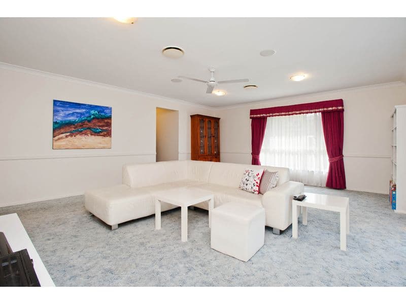 2 Lonsdale Place, WISHART QLD 4122, Wishart - Thumbnail 5