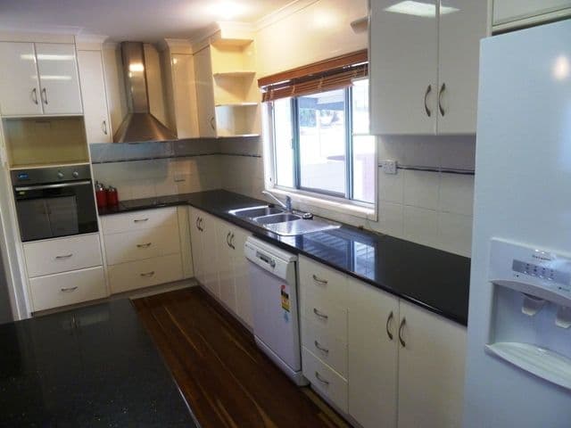 6 Naish Avenue, MOUNT PLEASANT QLD 4740, Mount Pleasant - Thumbnail 6