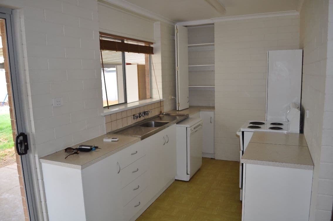 41 Hamilton Road, ALDINGA BEACH SA 5173, Aldinga Beach - Thumbnail 2