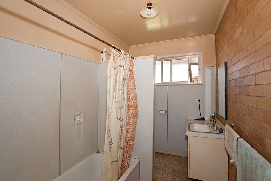 46 Hoey Street, Kearneys Spring QLD 4350, Kearneys Spring - Thumbnail 8