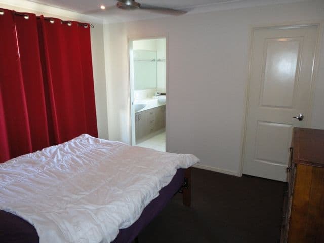  37 Ronayne Circle, ONE MILE QLD 4305, One Mile - Thumbnail 8