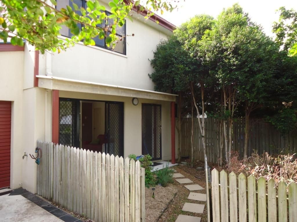 25 Dinmore Street, MOOROOKA QLD 4105, Moorooka - Thumbnail 2