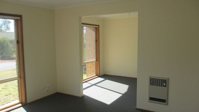 2 Stace Place, GORDON ACT 2906, Gordon - Thumbnail 3